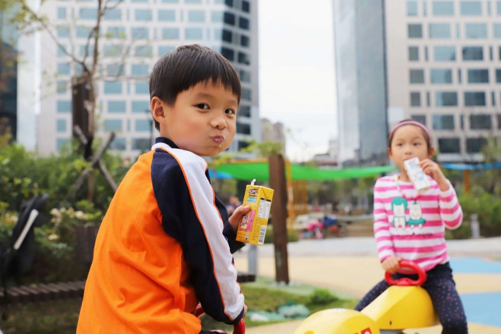 克寧super Kid國小生牛奶邀哆啦a夢助陣歡慶兒童節 中華日報 中華新聞雲