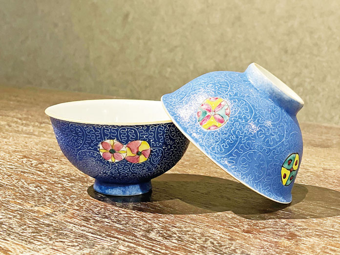 粉彩 大碗 轧道 唐物 乾隆年製 清】乾隆款粉彩轧道料彩缠枝莲方夔纹盖碗隆时期景德镇制瓷工艺达到了