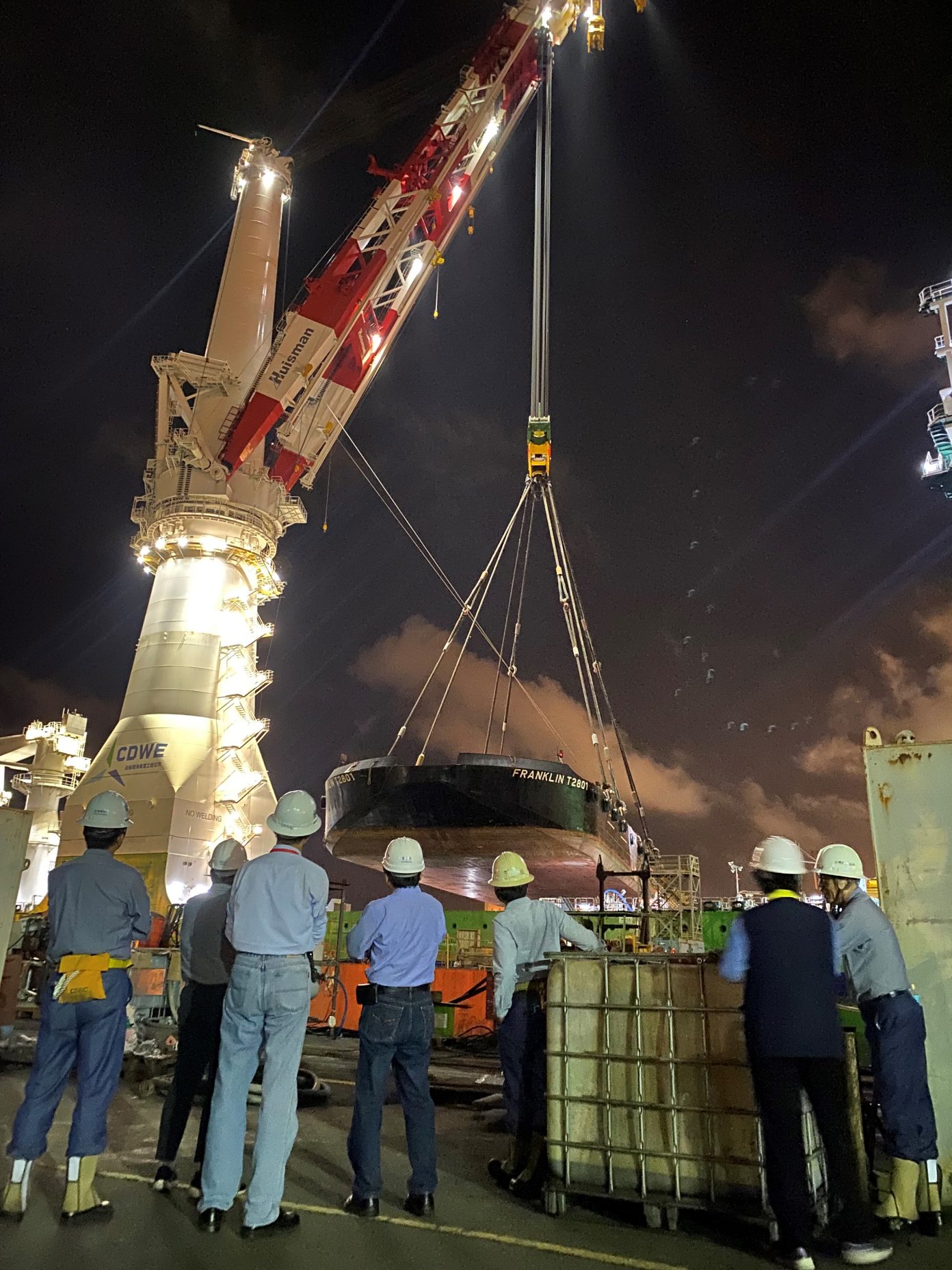 台船環海翡翠輪海事工作船 吊掛測試4,400噸測試成功 | 中華日報|中華新聞雲